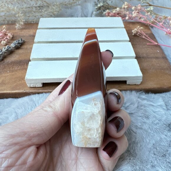 New Carnelian Flame/Free Form - Picture 3 of 7